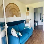 A Les Bains - Les Fontaines Greoux-les-Bains
