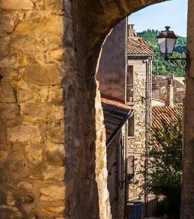 A Les Bains - Les Fontaines 公寓