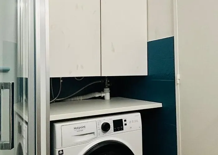 A Les Bains - Les Fontaines * Greoux-les-Bains