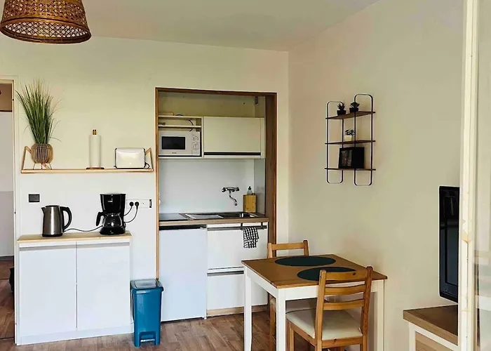 A Les Bains - Les Fontaines * Greoux-les-Bains